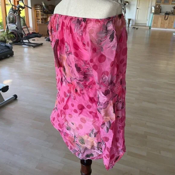 Lola Made in Italy NWT Silk Blend Cold Shoulder